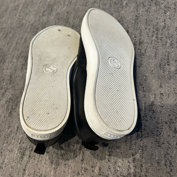 Gucci black slip on sneakers - Picture 3 of 3